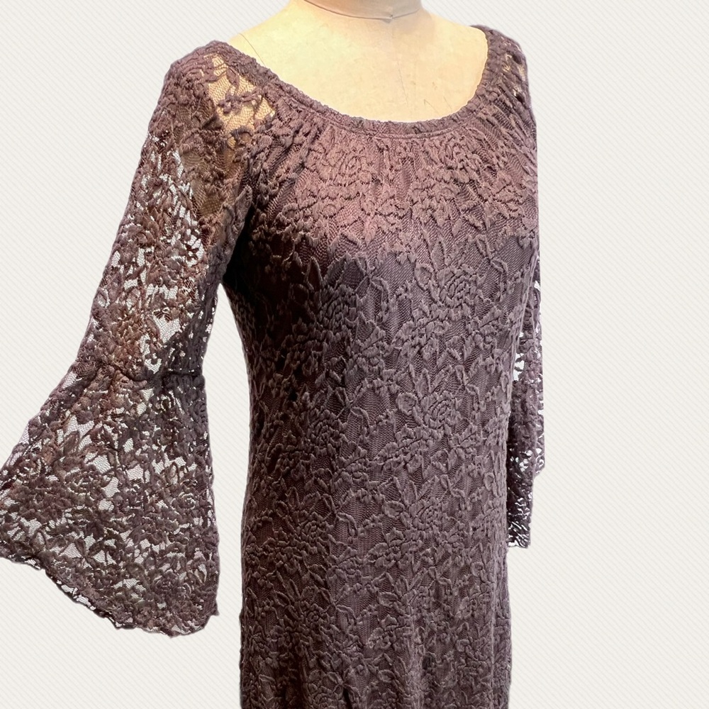 VINTAGE bell sleeve lace dress fairy midi scoop neck stretchy chocolate earthy
